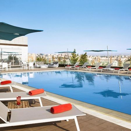 The Abdali Boulevard Hotel Ammán Exteriér fotografie The pool at the Westin Palace, Jerusalem